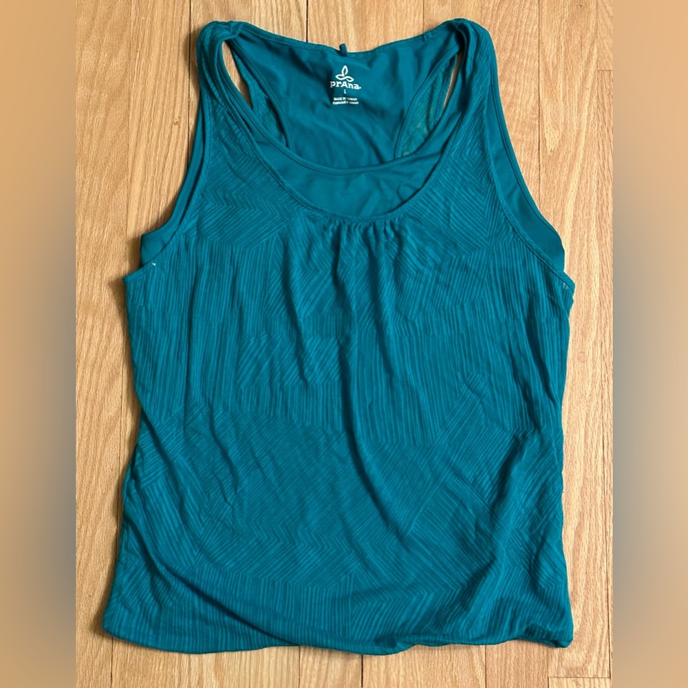 PrAna NWOT Women’s Double Layer Racerback Teal Tank Top, Size L